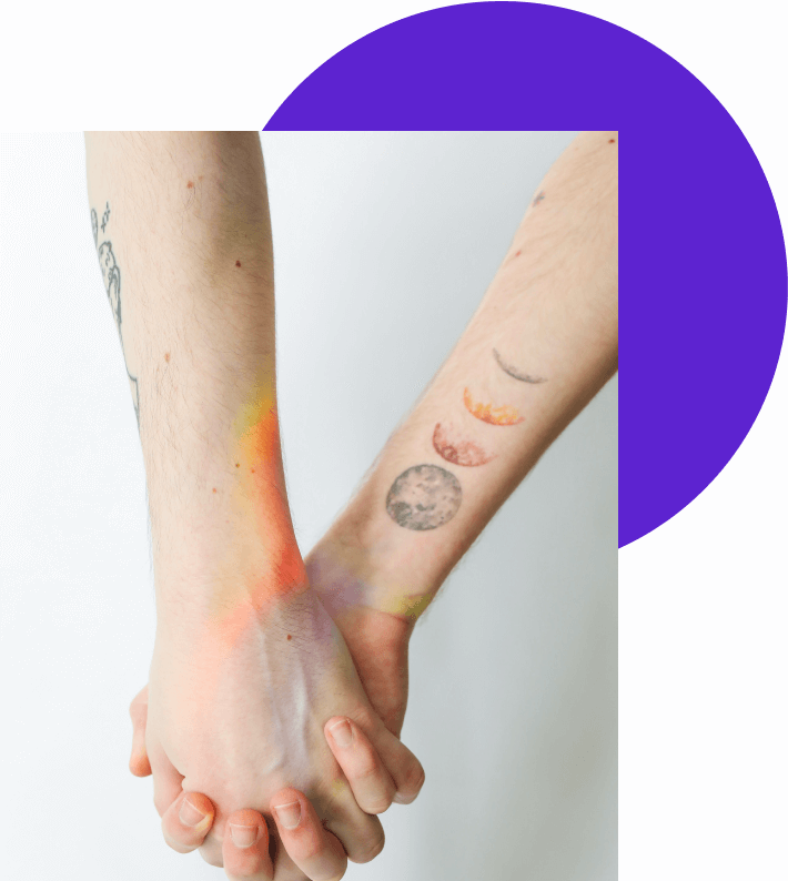 Deux tatouages colorés avant bras