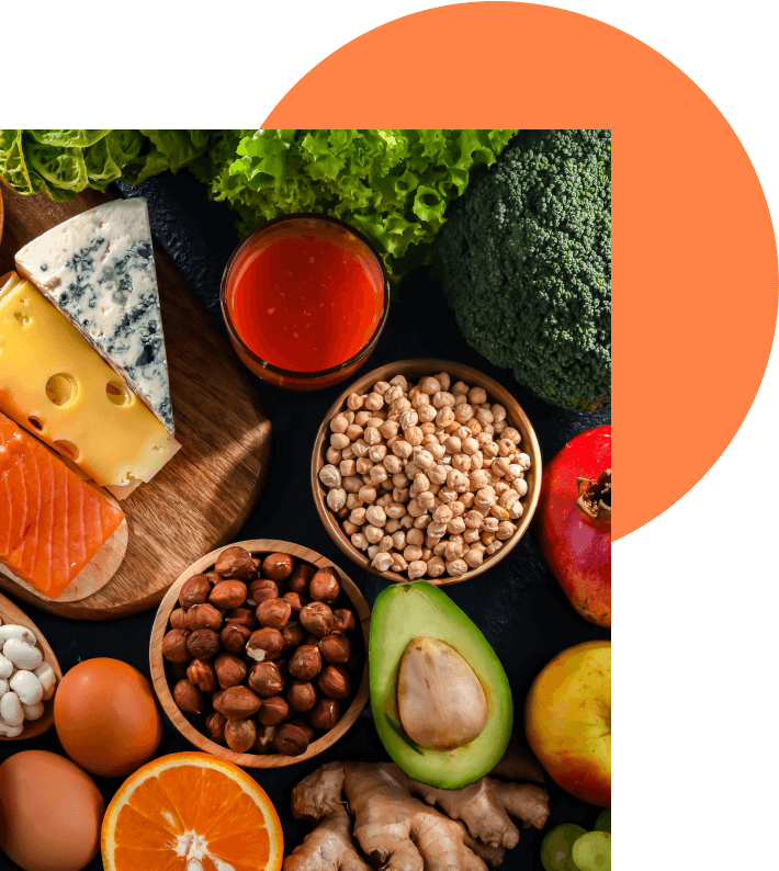 aliments pour une alimentation équilibrée (saumon, avocat, légumineuses etc)