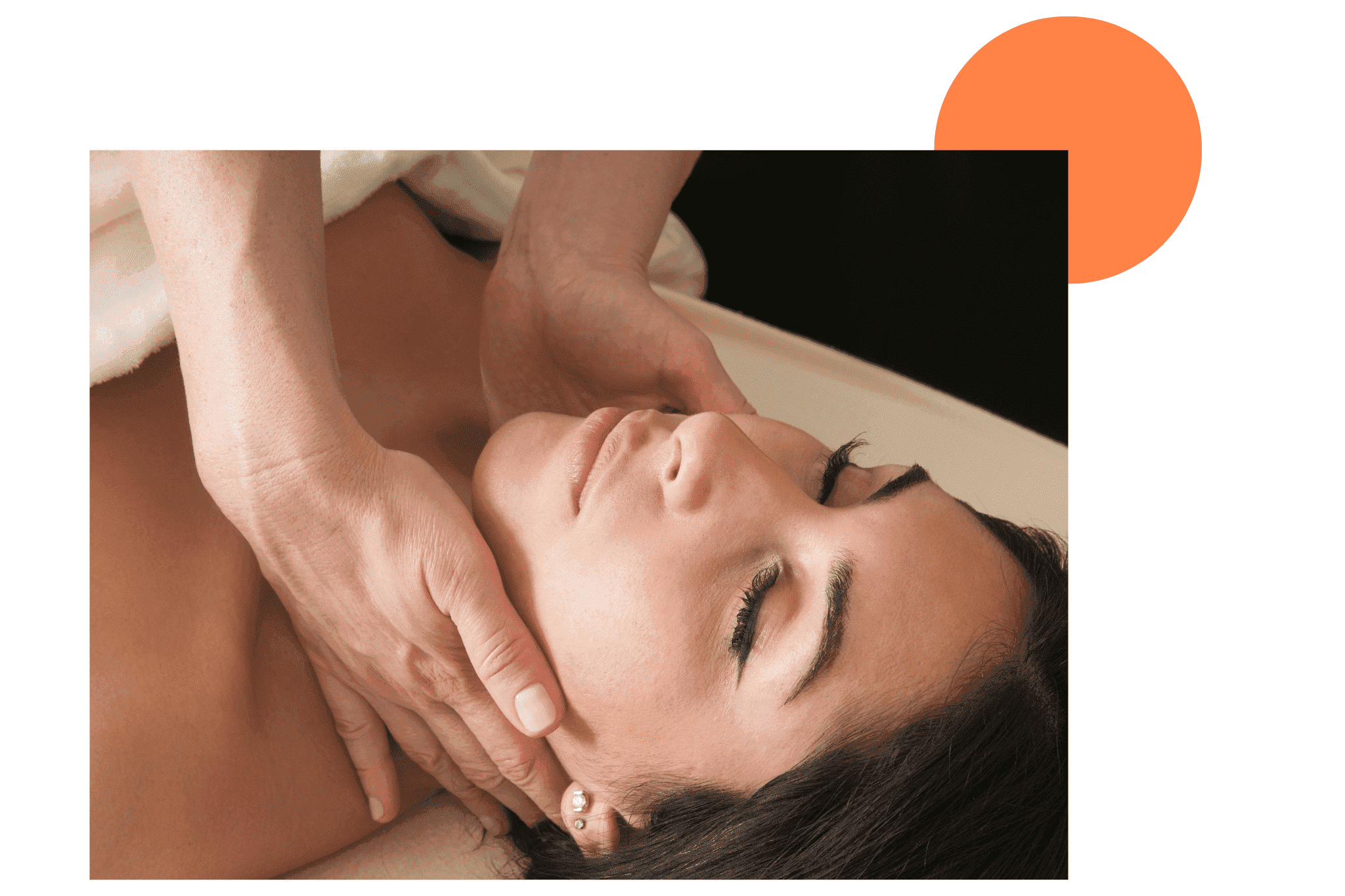 séance de massage drainant sur le visage